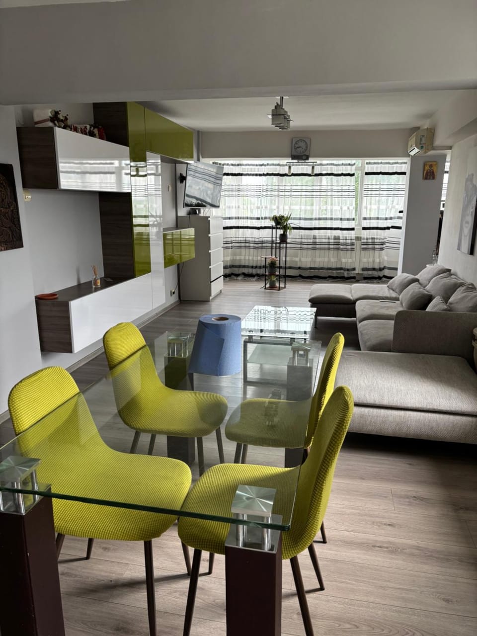 apartament cu 3 camere alexia Apartment in Craiova