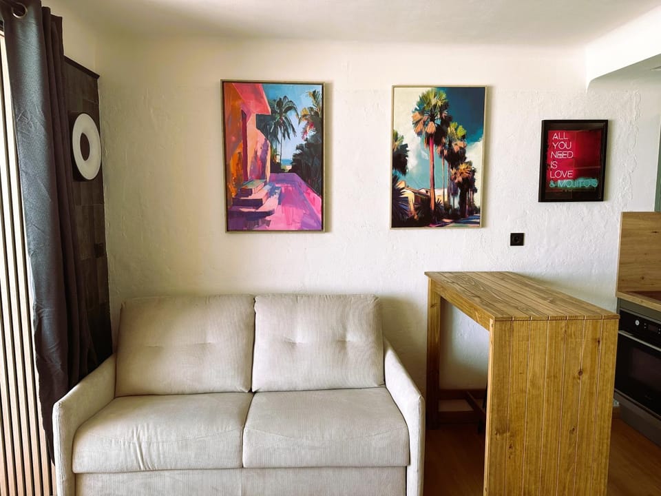 Grand studio neuf vue magnifique Apartment in Canet-en-Roussillon