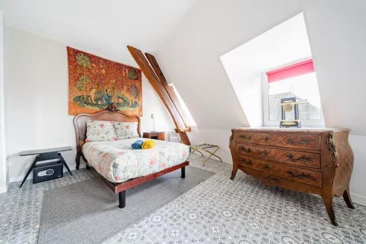 Castle View Bright Duplex Apartment in Normandy