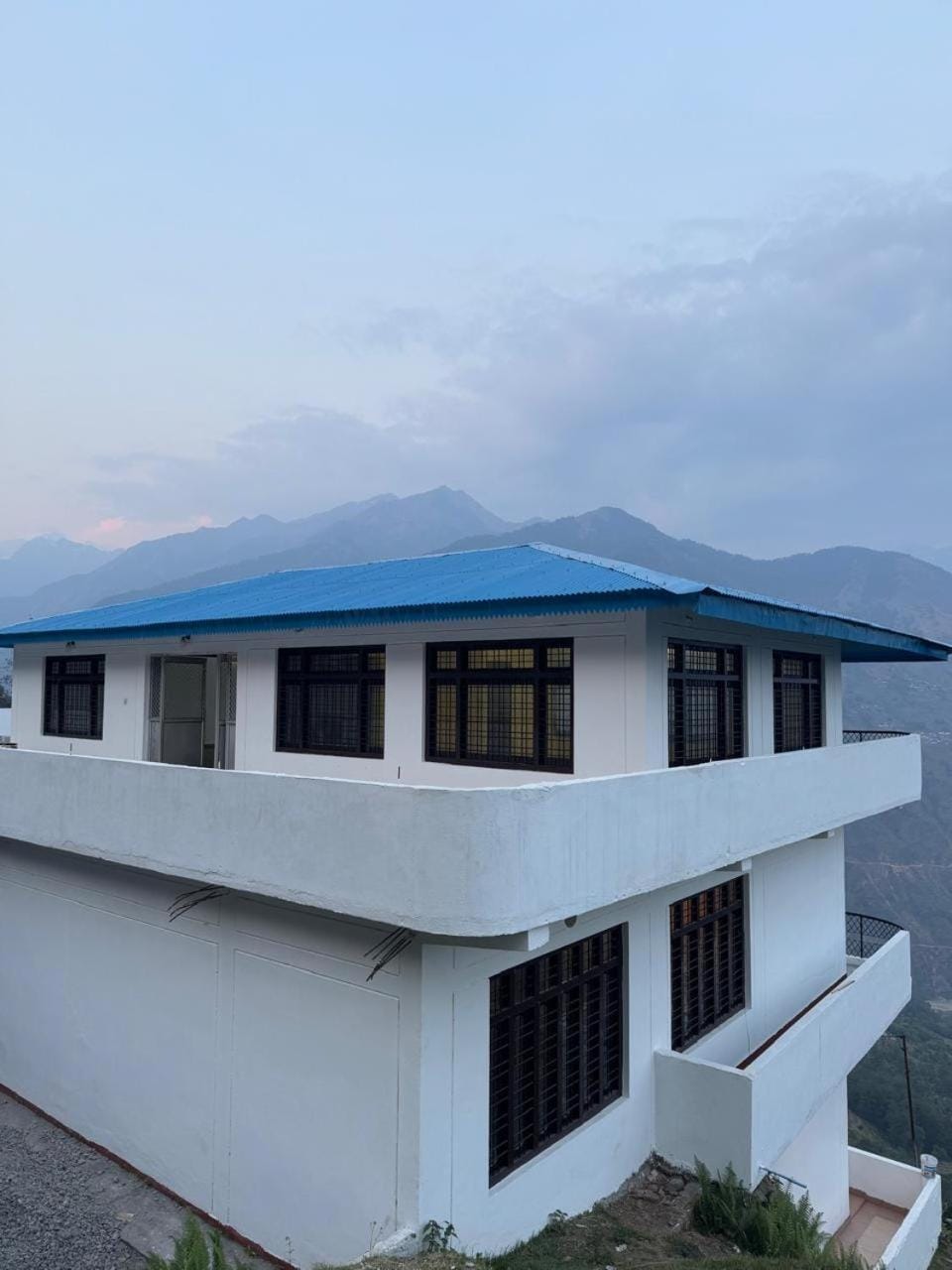 Property building, Natural landscape, Mountain view