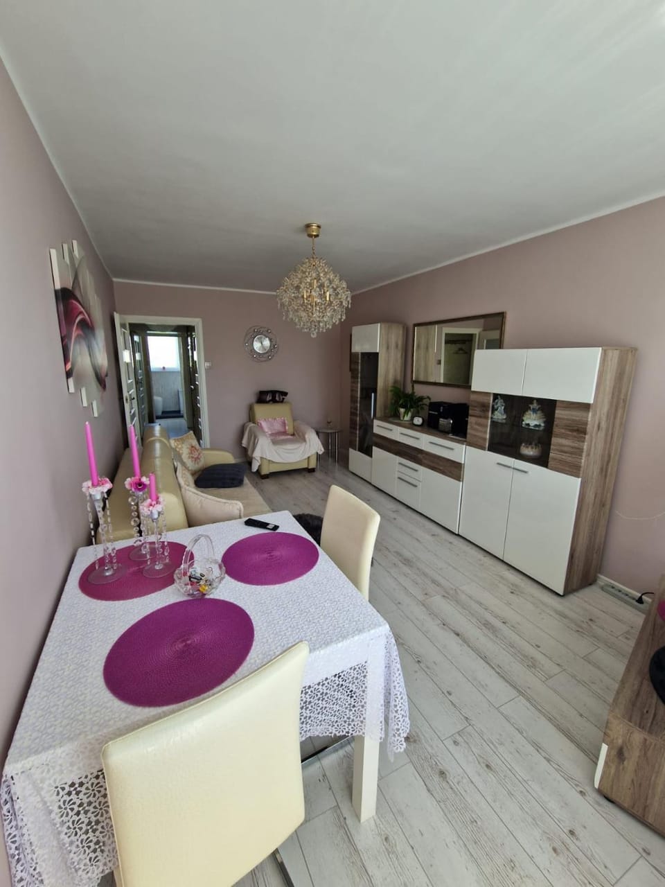 Living room, Dining area