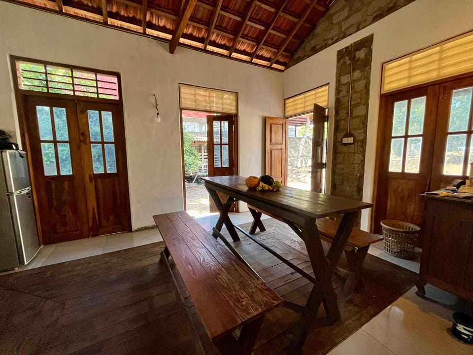 Farmhouse Homestay Hostel in Negombo