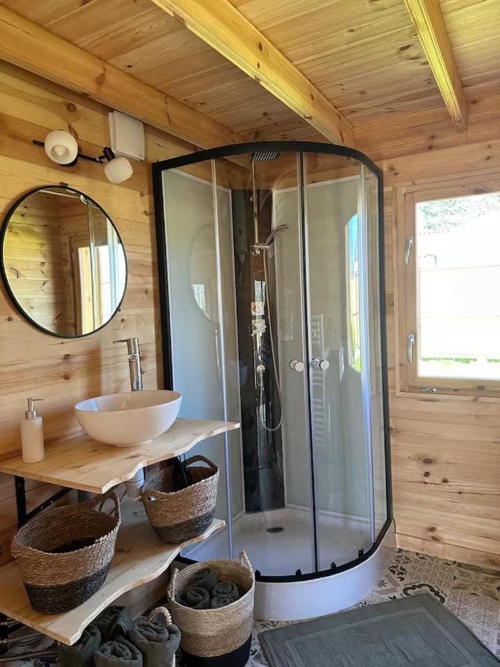 Chalet Chalus Country House in Nouvelle-Aquitaine