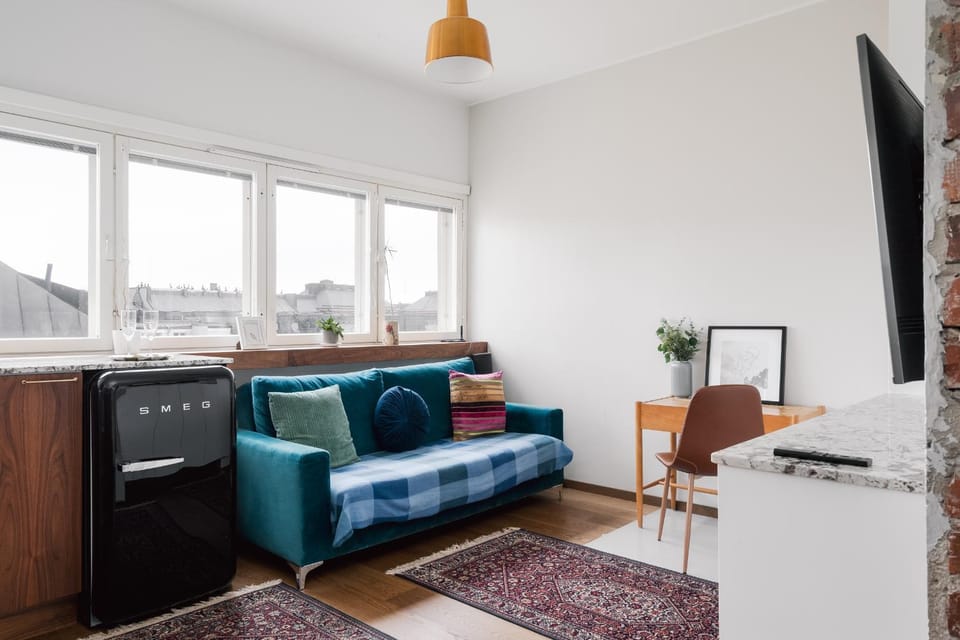 TV and multimedia, Living room, Seating area