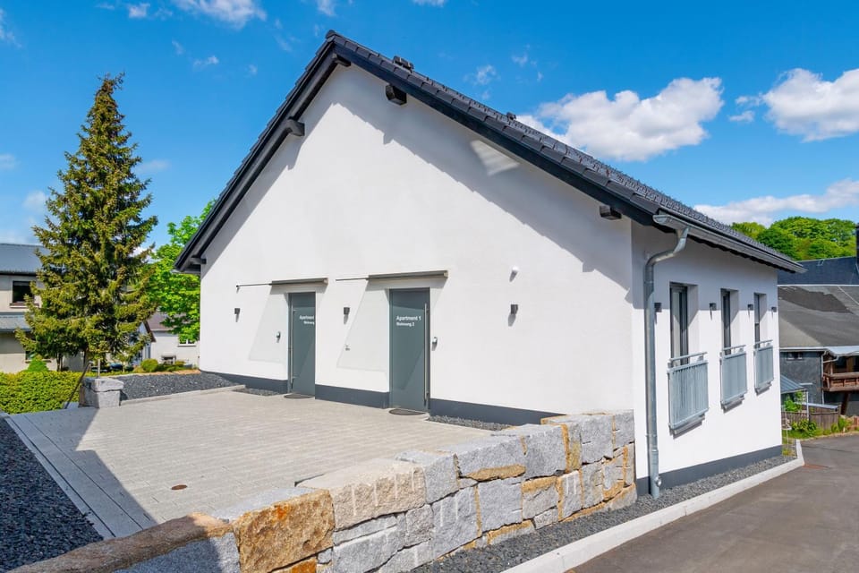 Property building, Balcony/Terrace