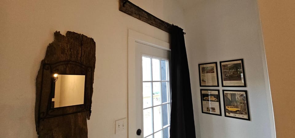 Clinton's Hidden Secret, a Distillerie until 1926 Villa in Clinton