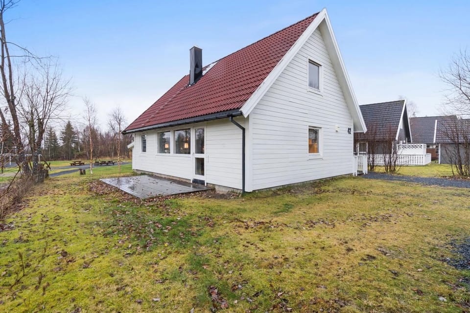 Property building, Spring, Garden view
