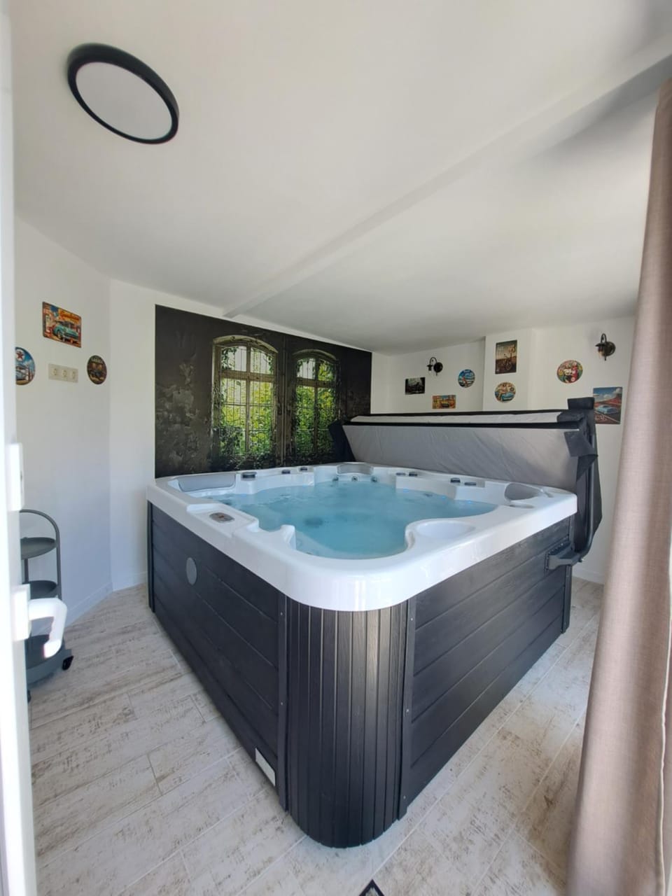 Hot Tub