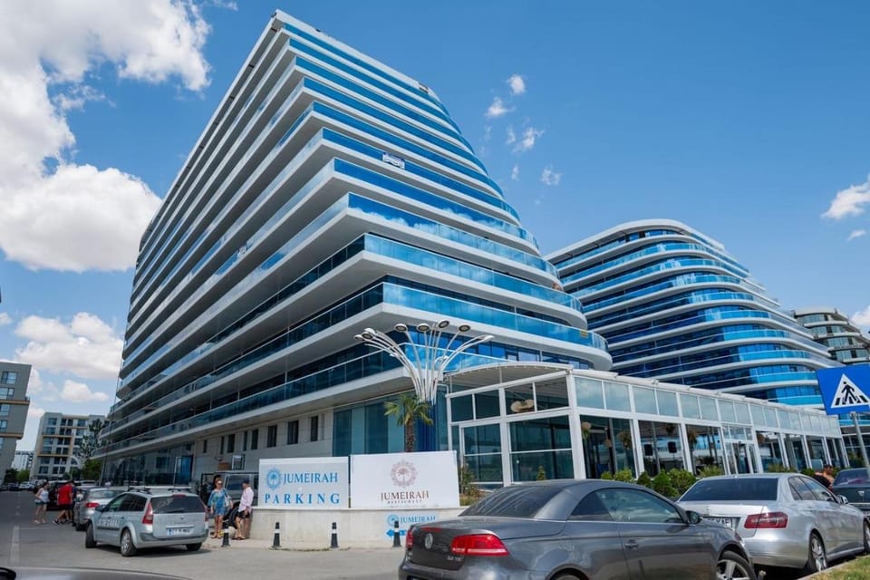 Aquanova by White Titanic Apartment in Constanța County