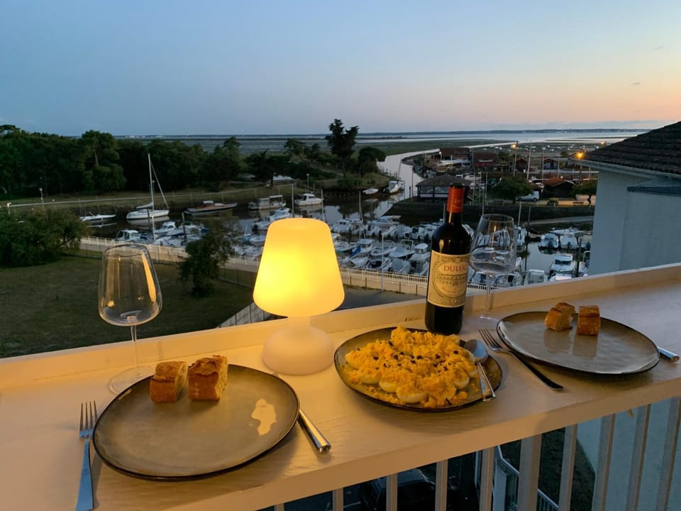 Loft vue Bassin Arcachon Marina de Cassy Apartment in Lege-Cap-Ferret