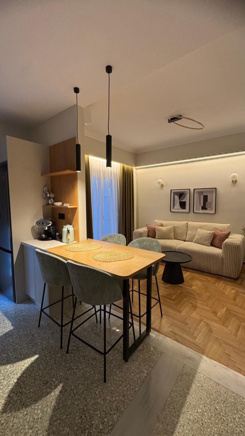 Acropolis luxury home by Cleo Apartment in Athens