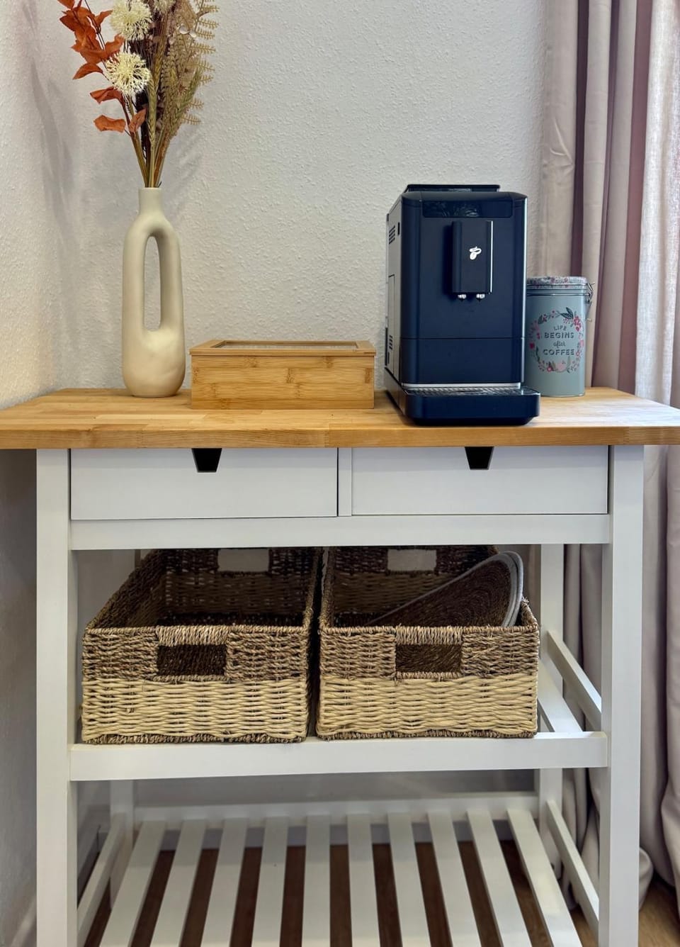 Coffee/tea facilities