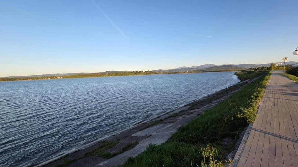 Nearby landmark, Day, Natural landscape, Beach, Lake view, Mountain view
