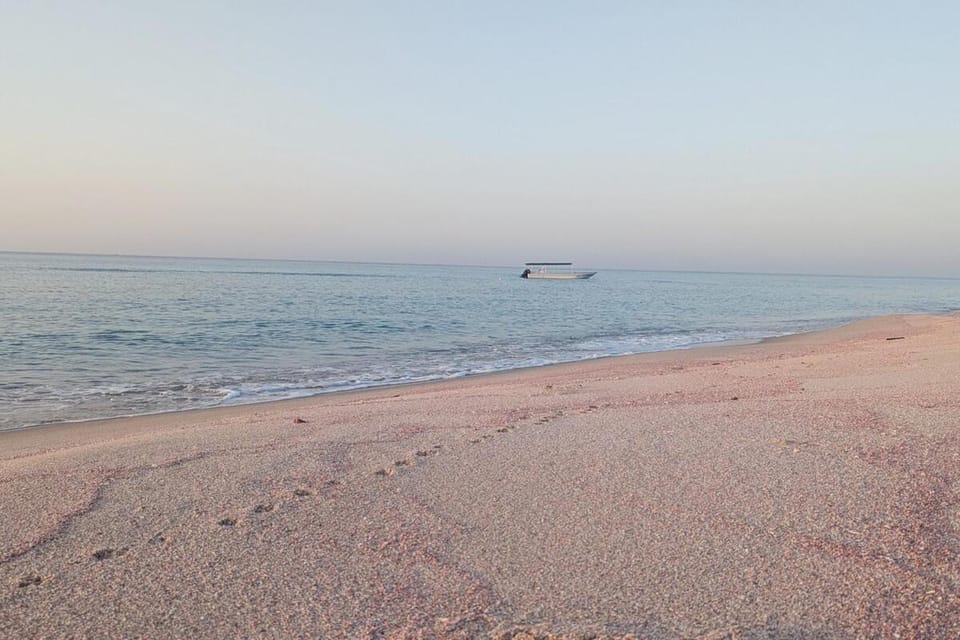 Star Chalet with Pool & Wifi House in Oman