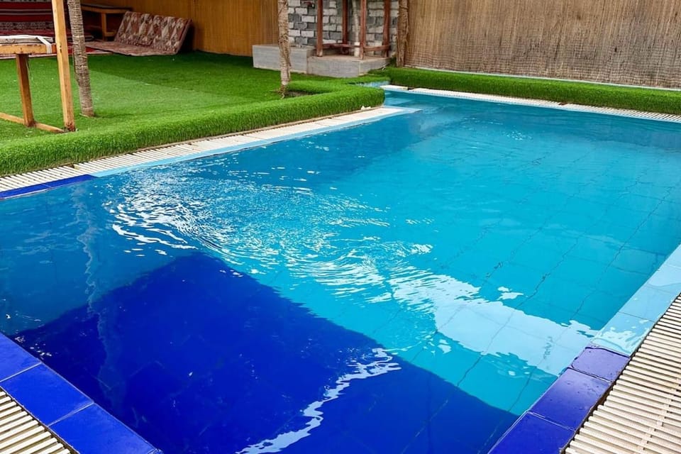 Star Chalet with Pool & Wifi House in Oman