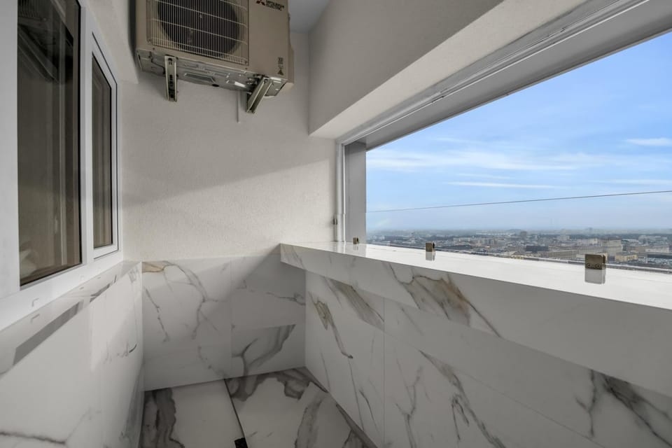 Day, View (from property/room), Balcony/Terrace, air conditioner