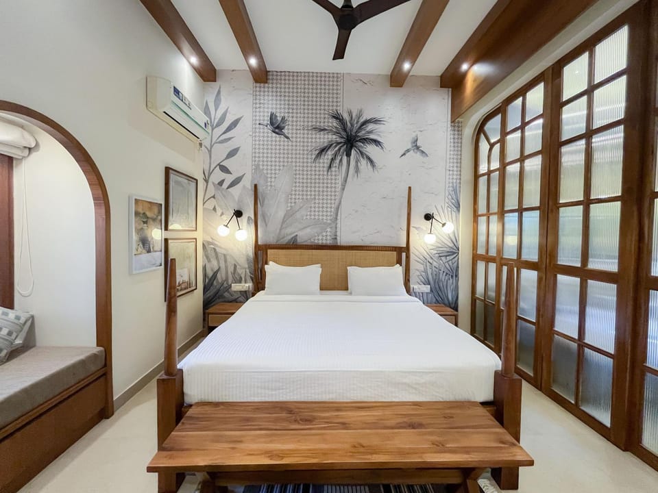 Bed, Bedroom