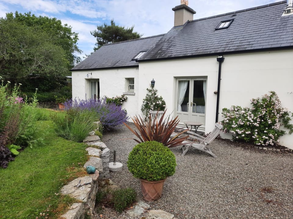 Drummin Cottage House in Wicklow, Co. Wicklow, Ireland