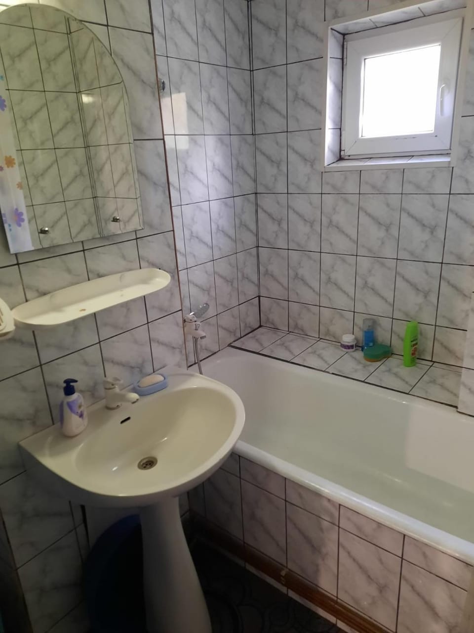 Bathroom, Bath