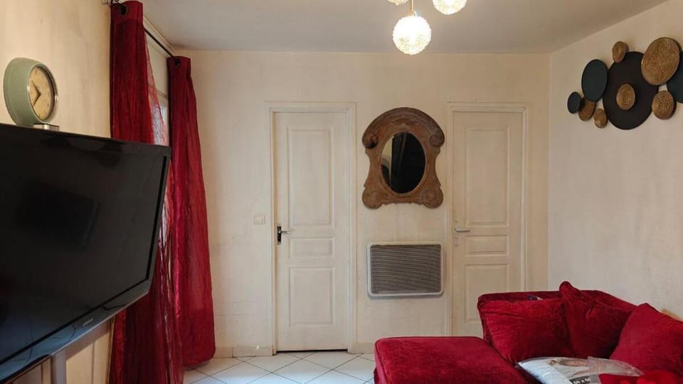 Nature stay in Milly-la-Forêt Apartment in Île-de-France