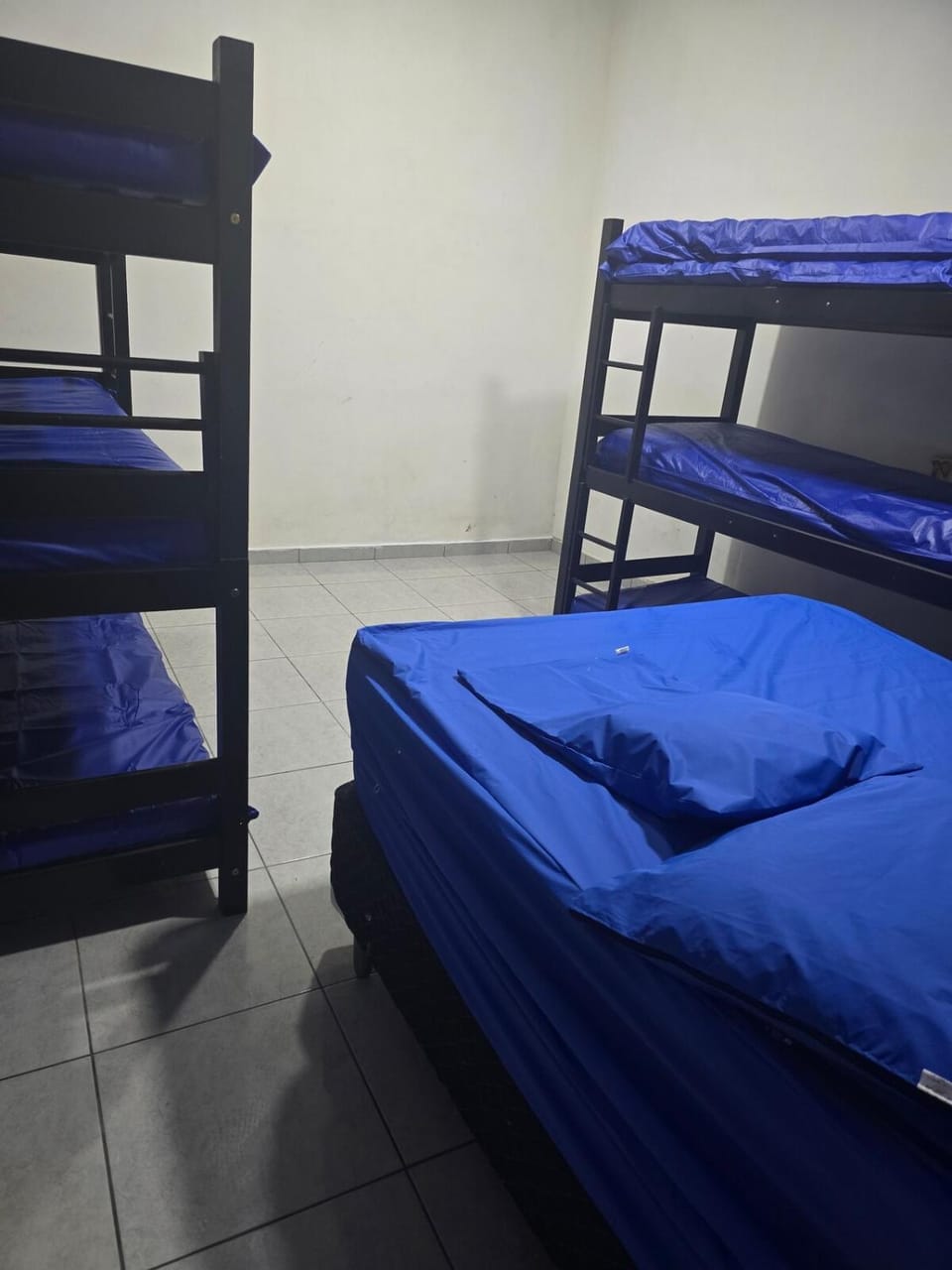Bed, Bedroom, bunk bed