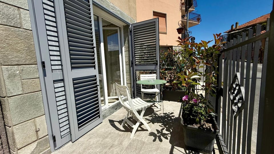 Property building, Patio