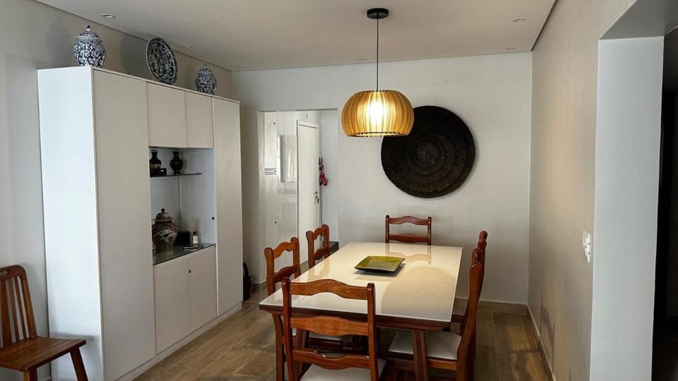 Apartamento Frente a Praia de Pitangueiras garagem piscina e sauna Apartment in State of São Paulo