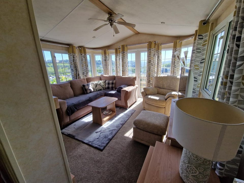The Panorama View Luxury Retreat in Aberystwyth House in Aberystwyth