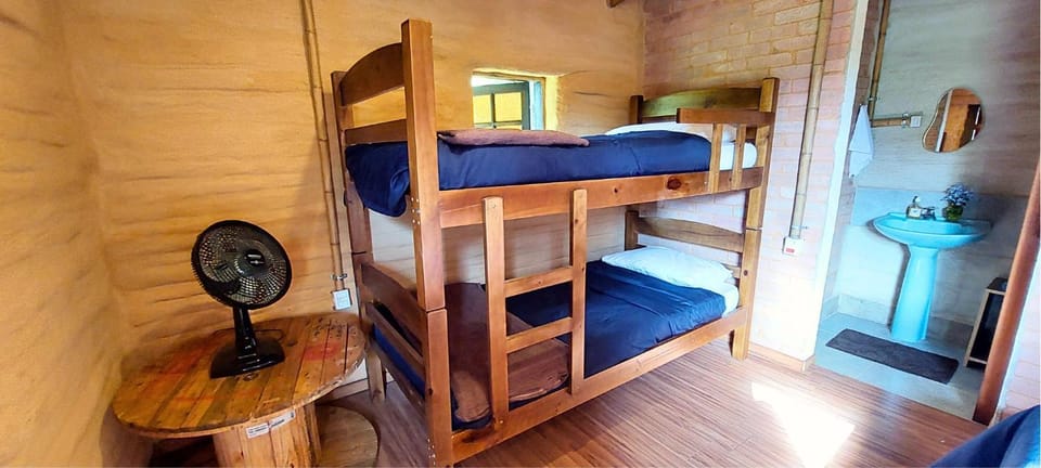 Bed, Bedroom, bunk bed