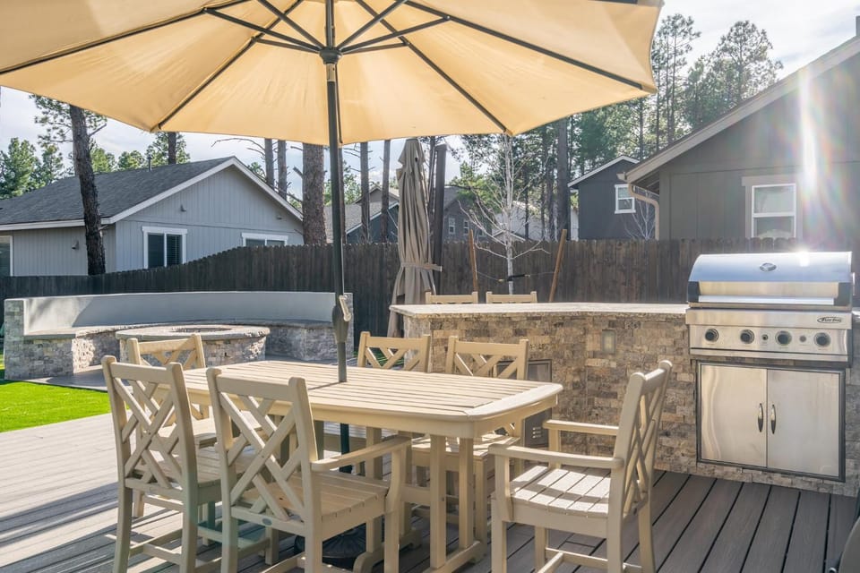 Alamo Alpine Retreat House in Flagstaff