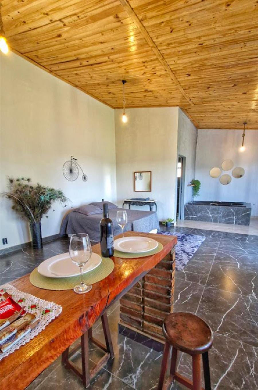 Living room, Dining area