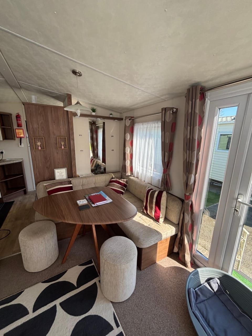 River View Modern 3 Bedroom Pet Friendly in Clarach Bay House in Tirymynach