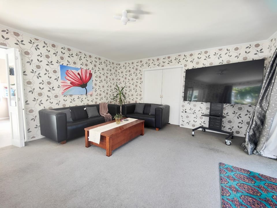 big sale was 258 now from 138 for 2or3 bedrooms Apartment in Wellington