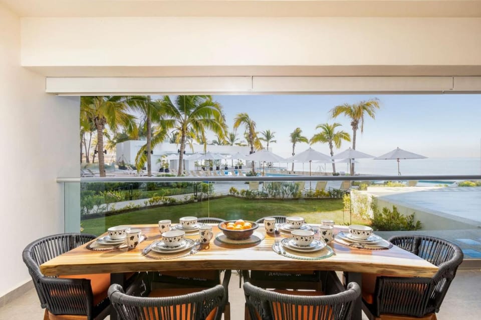 Wake Up to Waves – Beachfront 2BR Suite with Spectacular Views Apartment in Puerto Vallarta