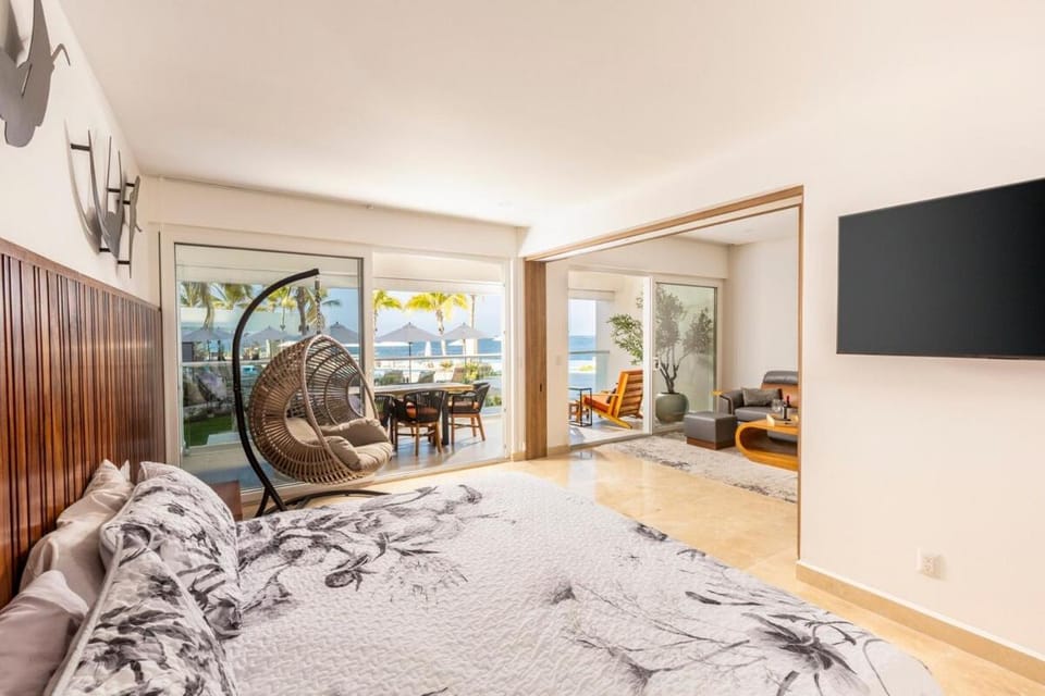Wake Up to Waves – Beachfront 2BR Suite with Spectacular Views Apartment in Puerto Vallarta
