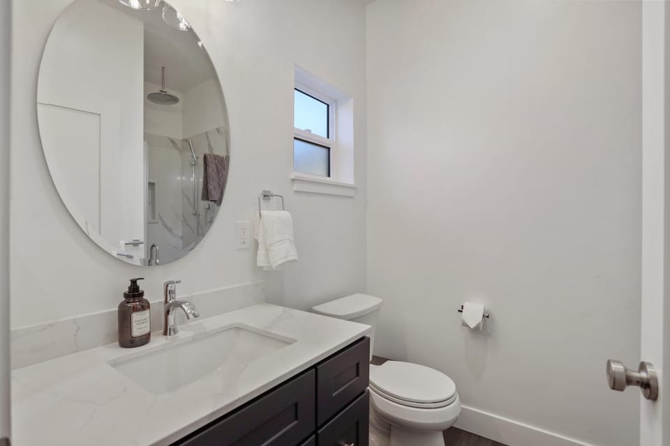 New 2Br2Ba Guest House House in Woodland