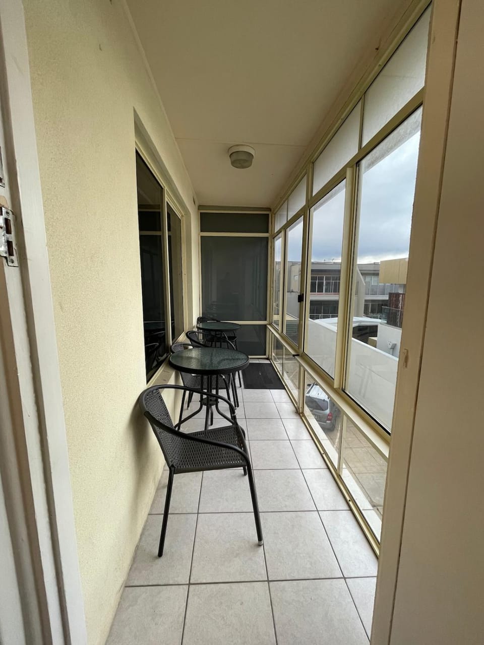 Beach apartment 22 esplanade sea-views Apartment in Adelaide