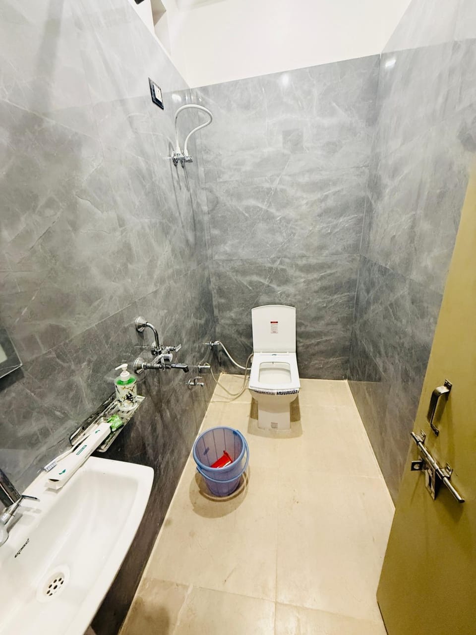 Raghuvar Residency Vacation rental in Uttar Pradesh