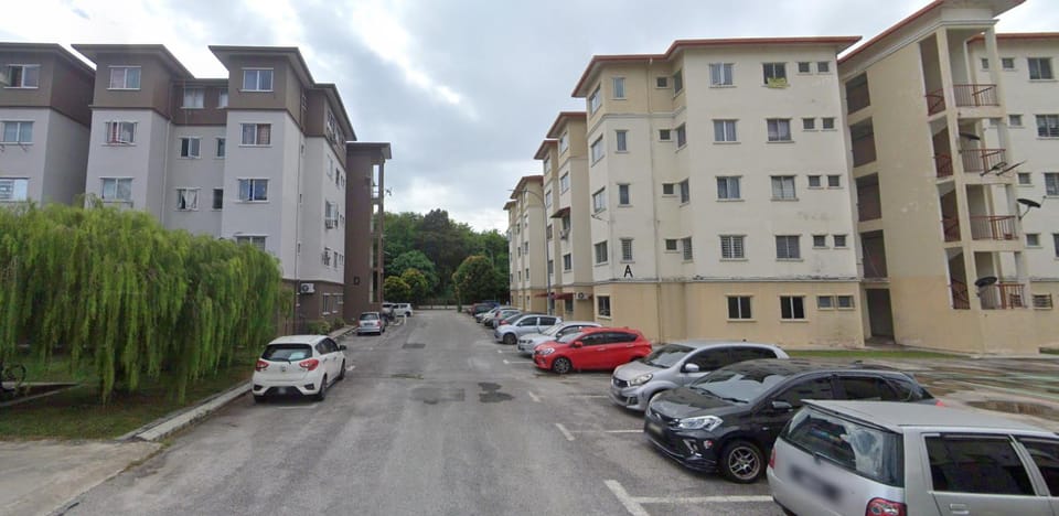Property building, Street view
