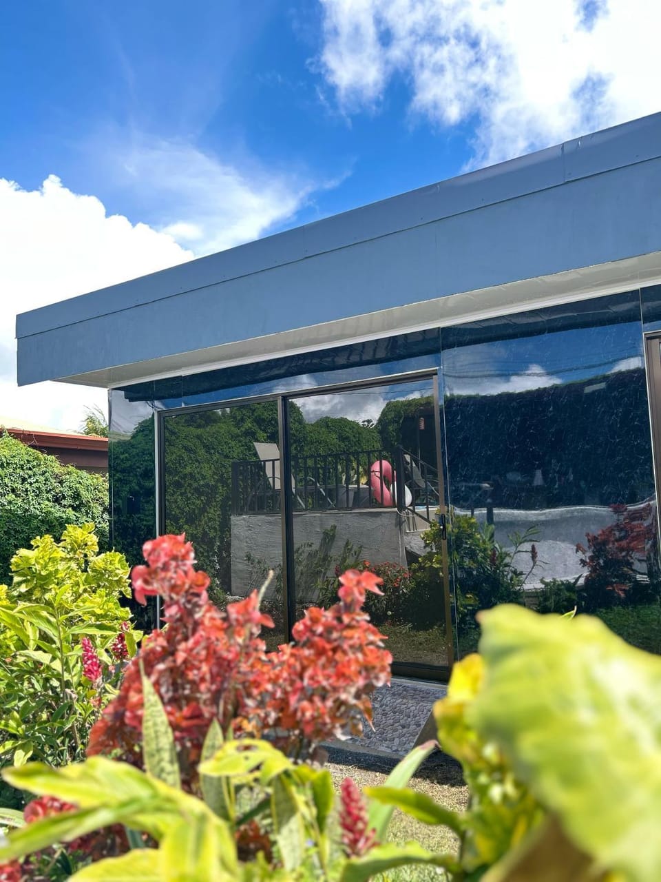 Residencia Esmeralda Apartment in Puntarenas Province