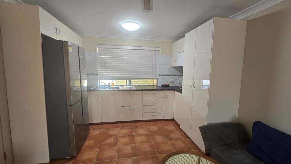 Comfy Granny Flat Studio in Mermaid Water House in Mermaid Waters