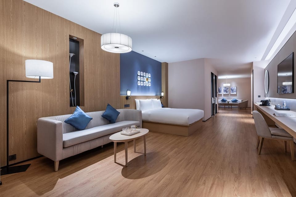 Living room, Photo of the whole room