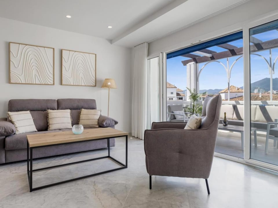 01 bdr Casa Sevilla 604 Apartment in Marbella