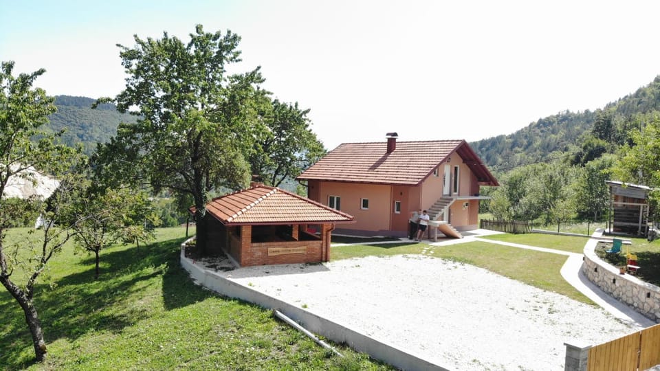 Oaza mira Šipovo House in Bosnia and Herzegovina