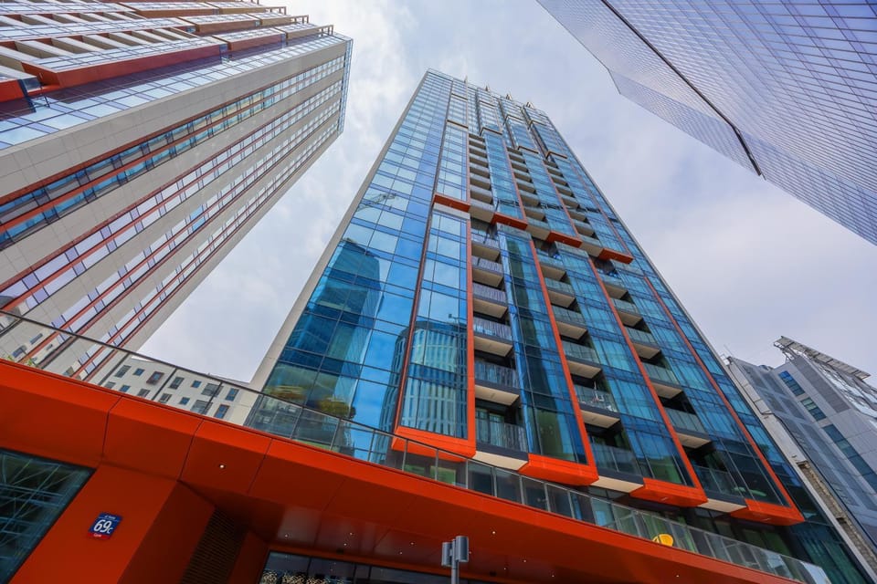 Property building, Day, City view