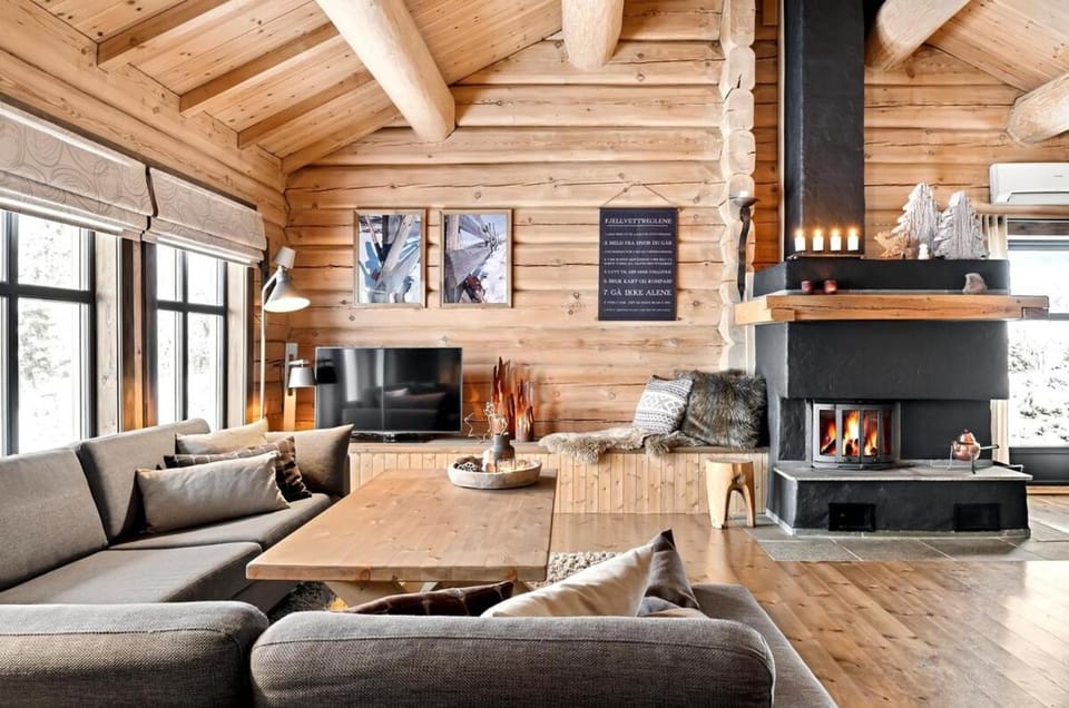 Large and cozy family cabin with sauna Cabin in Innlandet