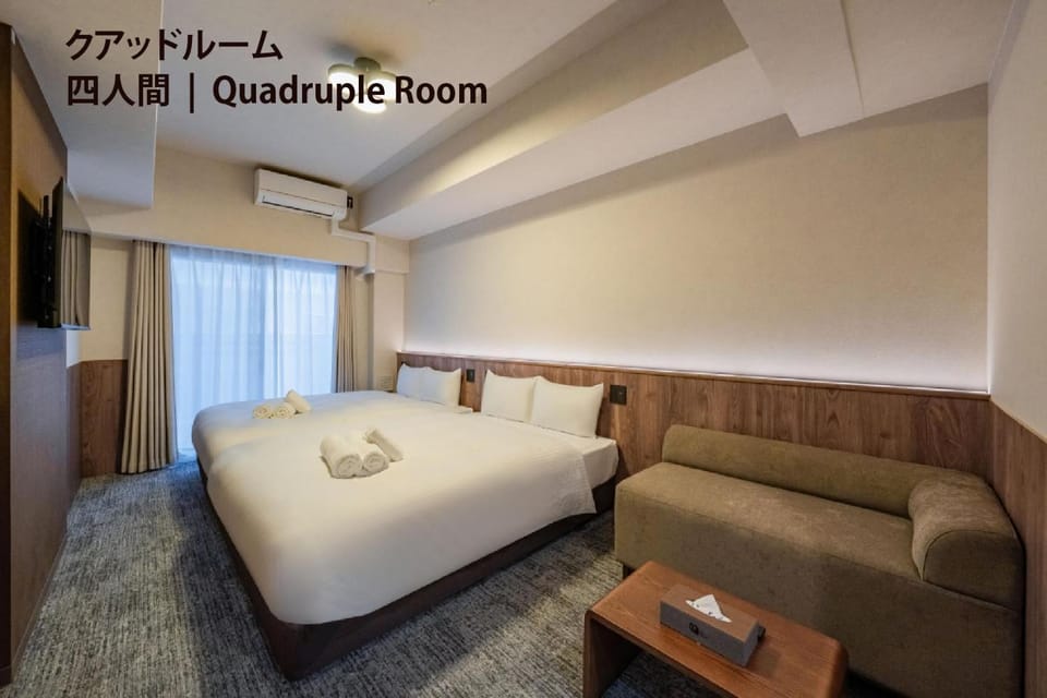 Photo of the whole room, Bedroom
