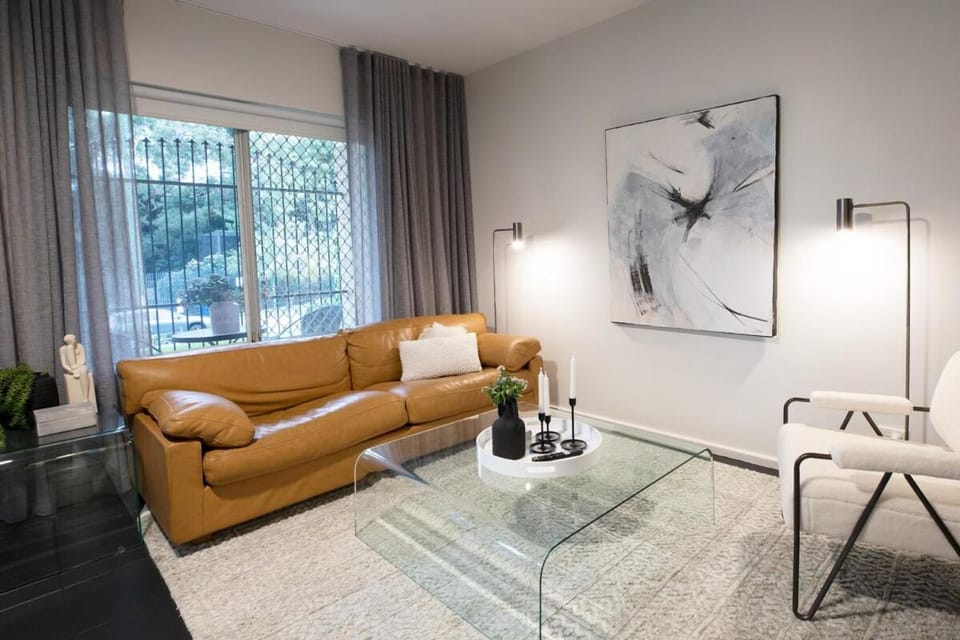 Central Apartment, Zoo Abode Apartment in Perth