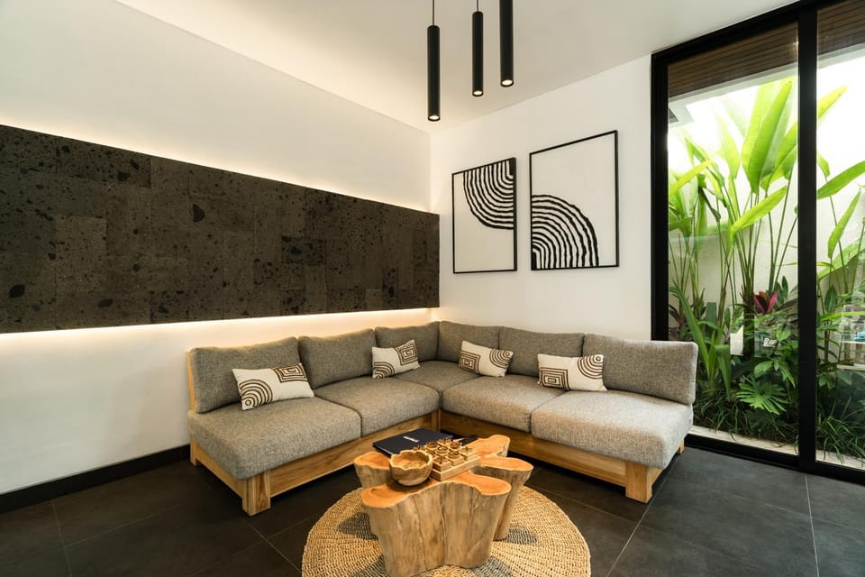 View (from property/room), Living room, Seating area