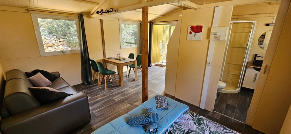 Grande Chambre tout confort 4 Chalet in Bonifacio